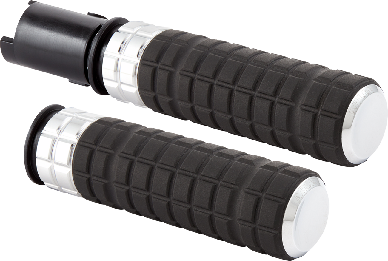 Arlen Ness SpeedLiner Grips