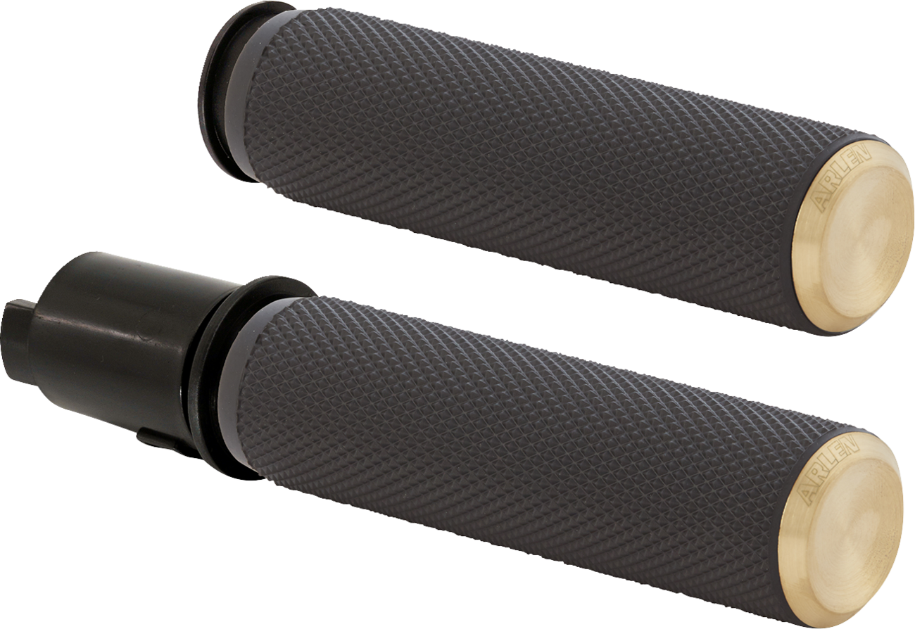 Arlen Ness Knurled Grips