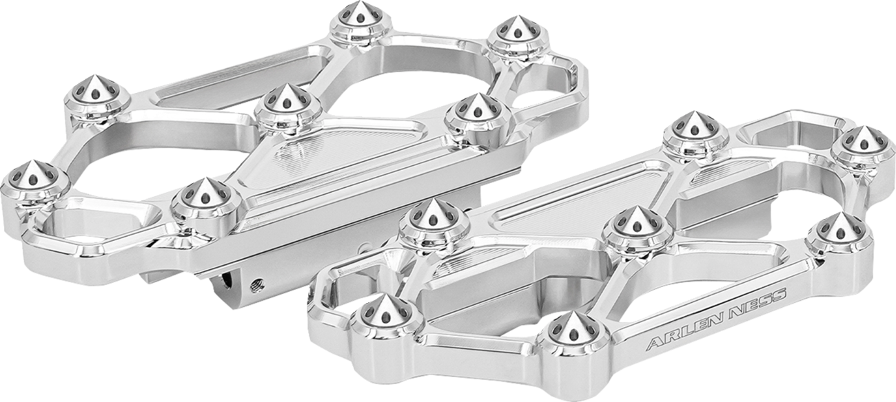 Arlen Ness Diamond Floorboards