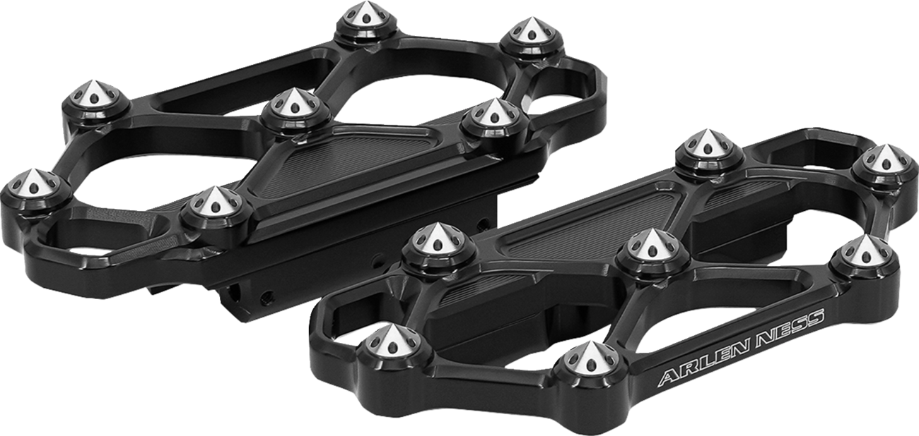 Arlen Ness Diamond Floorboards