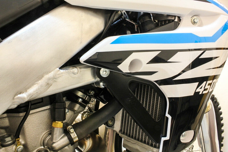 WORKS Radiator Brace