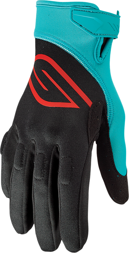 Slippery Circuit Gloves