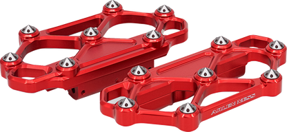 Arlen Ness Diamond Floorboards