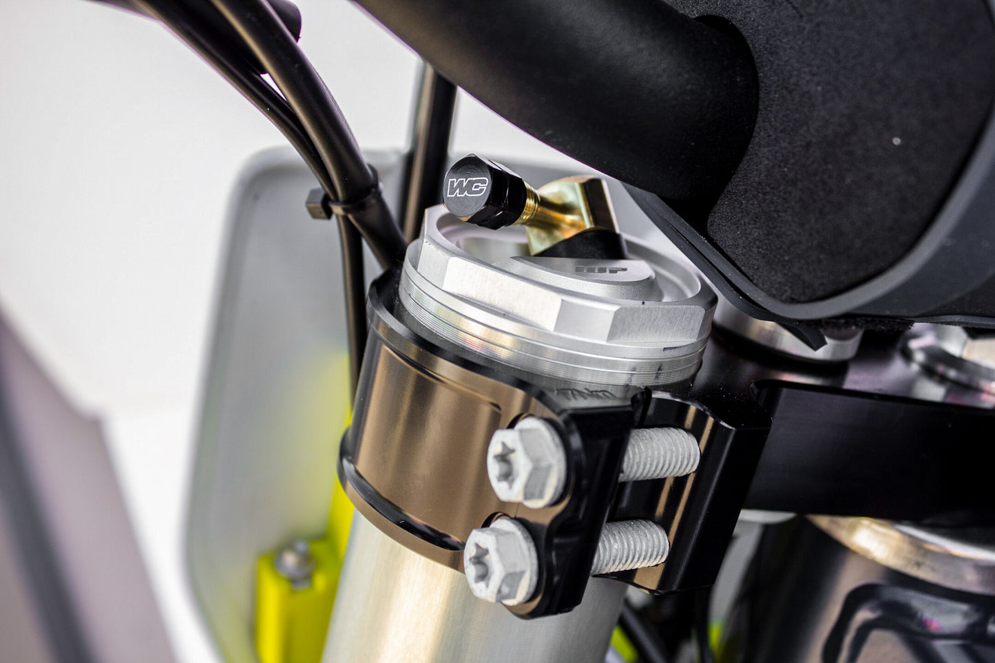 WORKS Air Fork EZ Fill