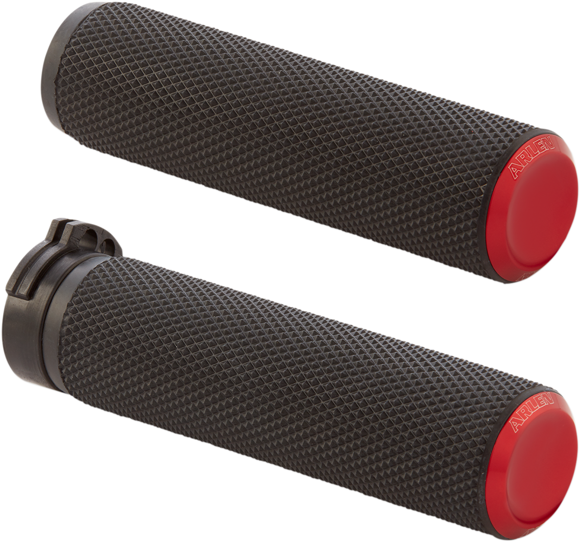 Arlen Ness Knurled Grips