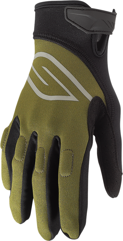 Slippery Circuit Gloves
