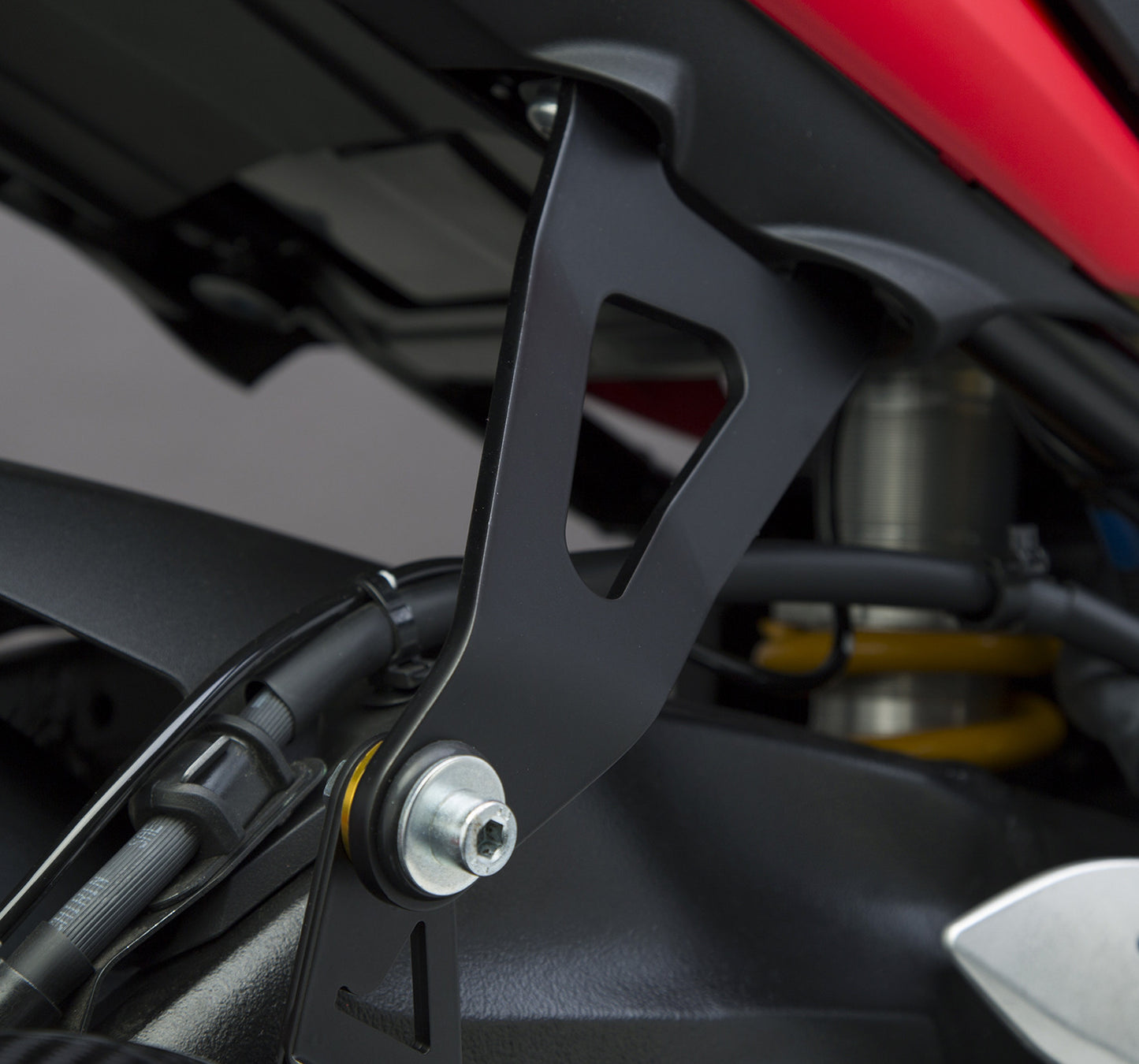 YOSHIMURA Muffler Bracket
