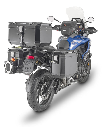 GIVI Outback Case Hardware